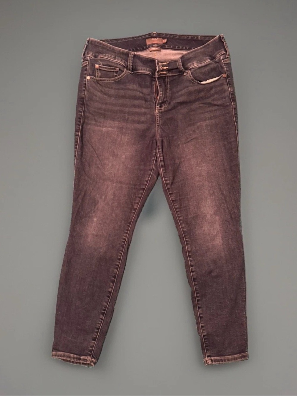 Women’s High-Rise Slim Jeans in Washed dark blue torrid size 16
